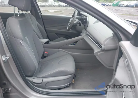 2023 Hyundai Elantra Sel z USA, uszkodzony, nr VIN KMHLS4AG0PU571156